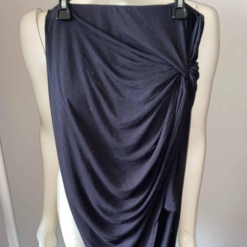 Lightly worn Knotted Side Skirt